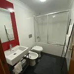 Apartment Historic Charm - Prime Location & Parking
